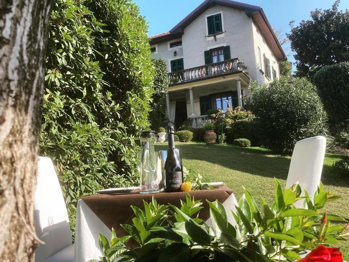 Il Motto Di Tommy Bed & Breakfast Castelveccana Eksteriør bilde