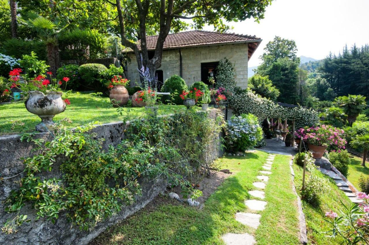 Il Motto Di Tommy Bed & Breakfast Castelveccana Eksteriør bilde